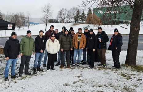 Action de mobilisation devant l’usine Cascades de Cabano